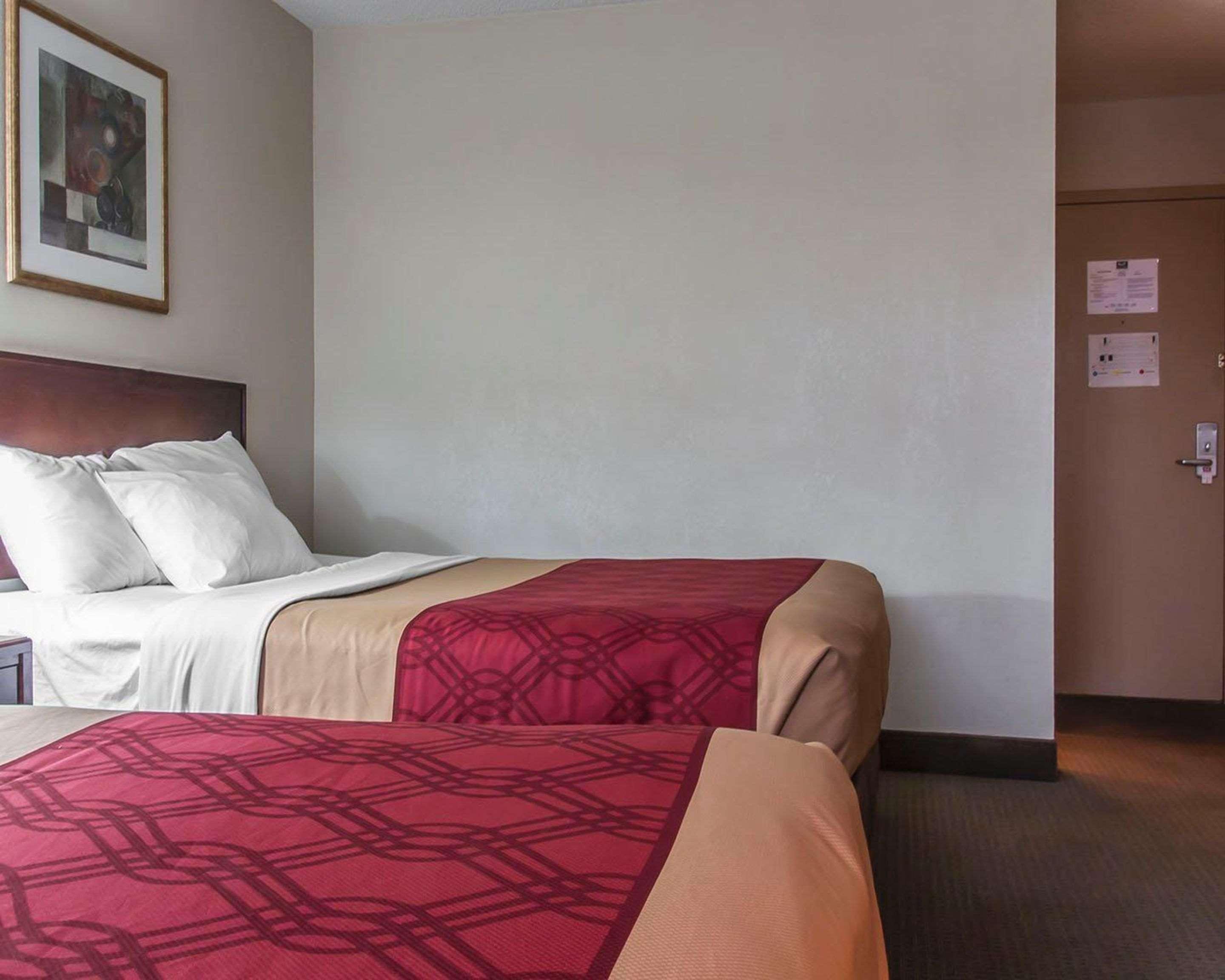 Howard Johnson By Wyndham Thunder Bay Buitenkant foto
