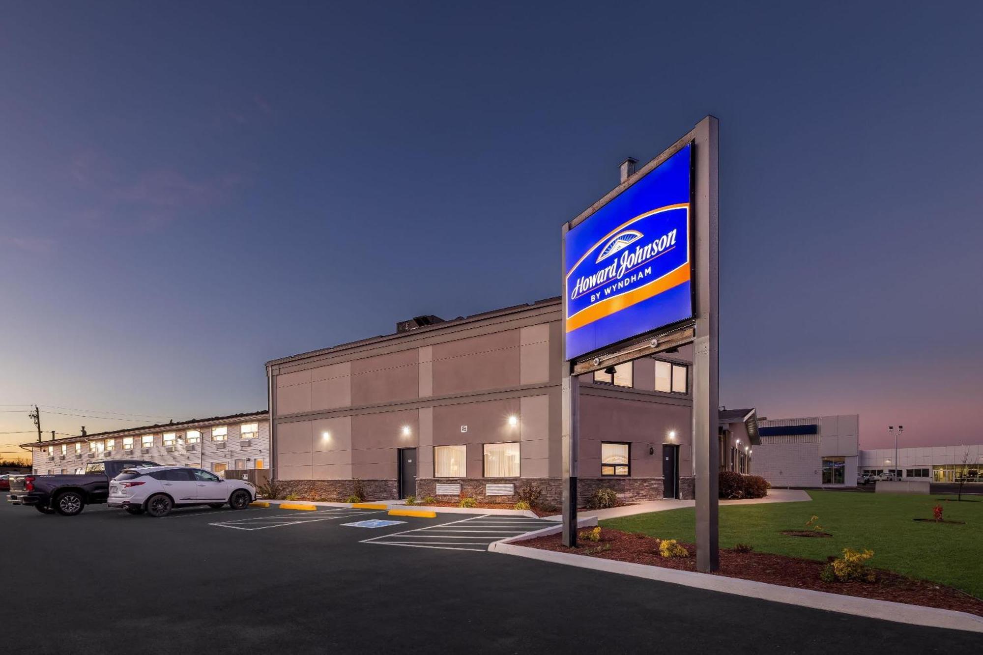 Howard Johnson By Wyndham Thunder Bay Buitenkant foto