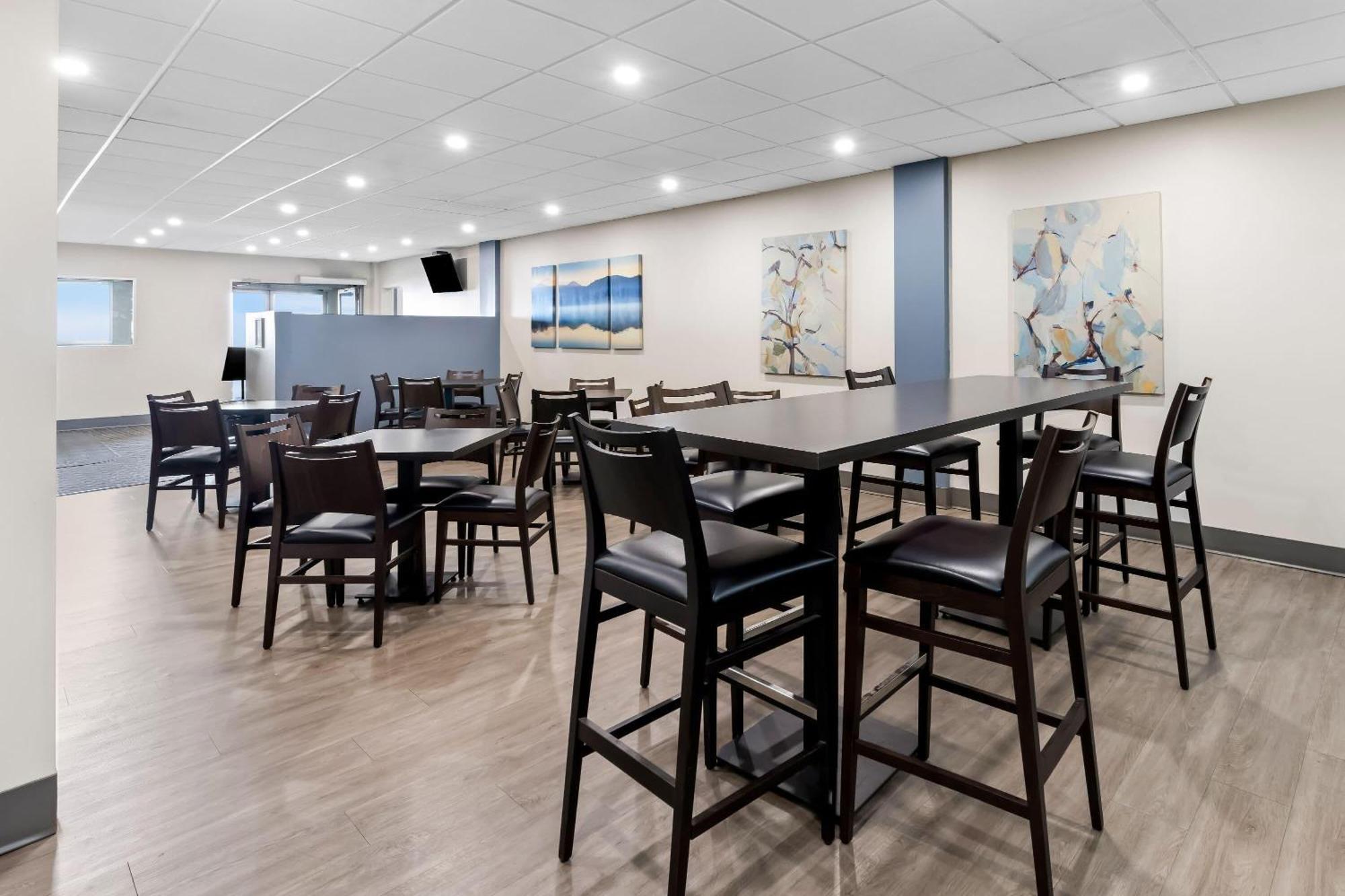 Howard Johnson By Wyndham Thunder Bay Buitenkant foto