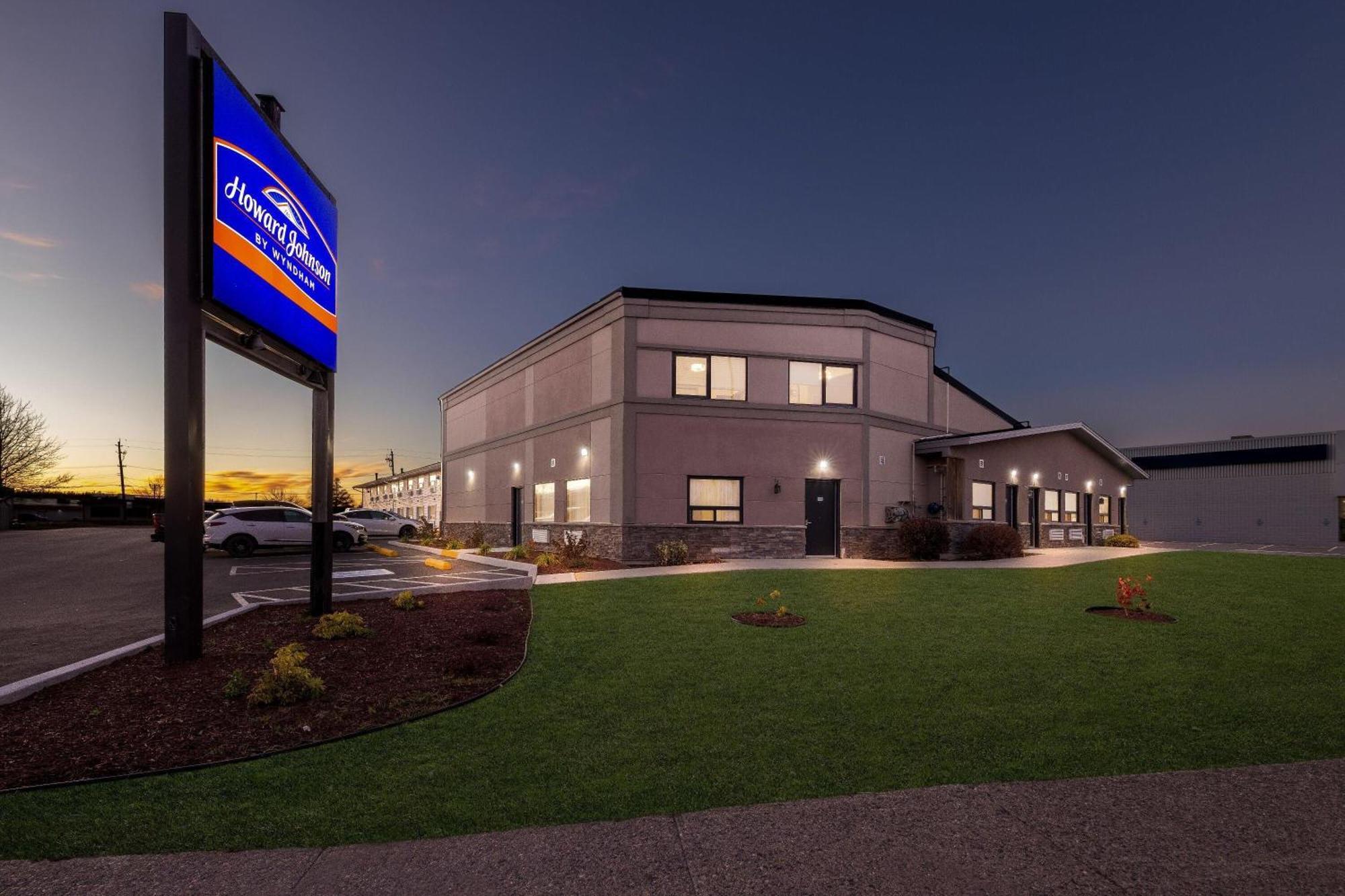 Howard Johnson By Wyndham Thunder Bay Buitenkant foto